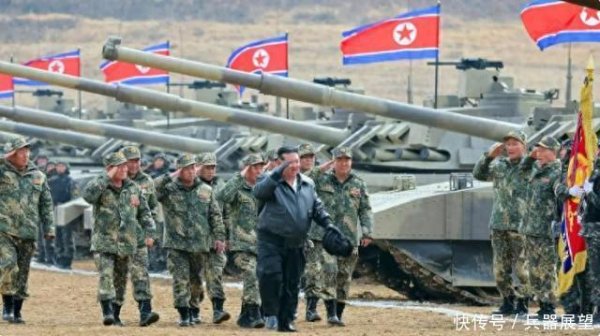 富灯网配资 中国邻国被曝增兵，派出6000人、100辆装甲车，帮普京解决心头大患